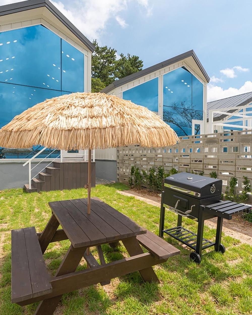 Taean Anmyeondo Momo'S Sea Pool Villa New Construction Exterior photo